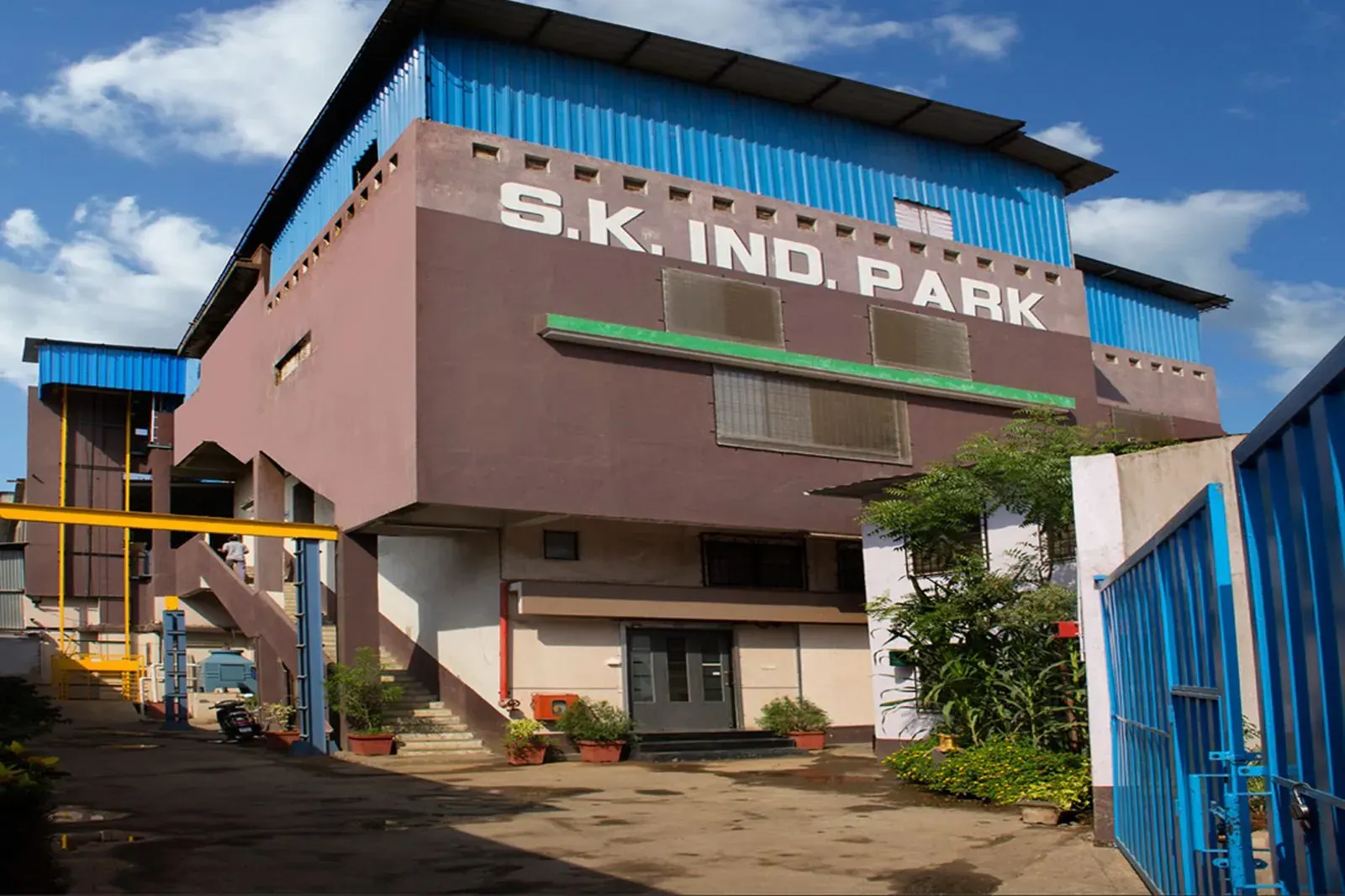 Front of S.K. Industrial Park in Vasai (East), the building that houses the MM Efficient Gadget LLP works