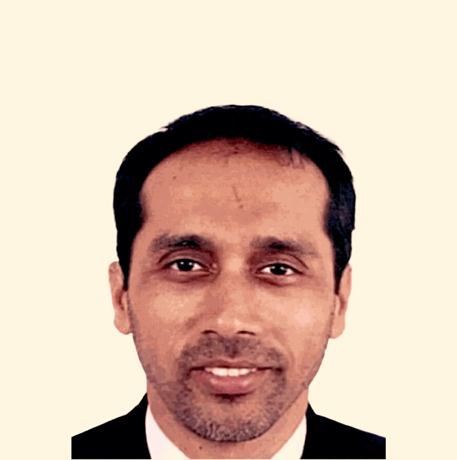 Portrait of Mohsin Bhinderwala, Managing Director